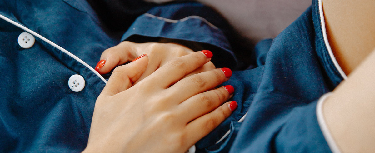 Gentle hands on treatment of the abdomen
